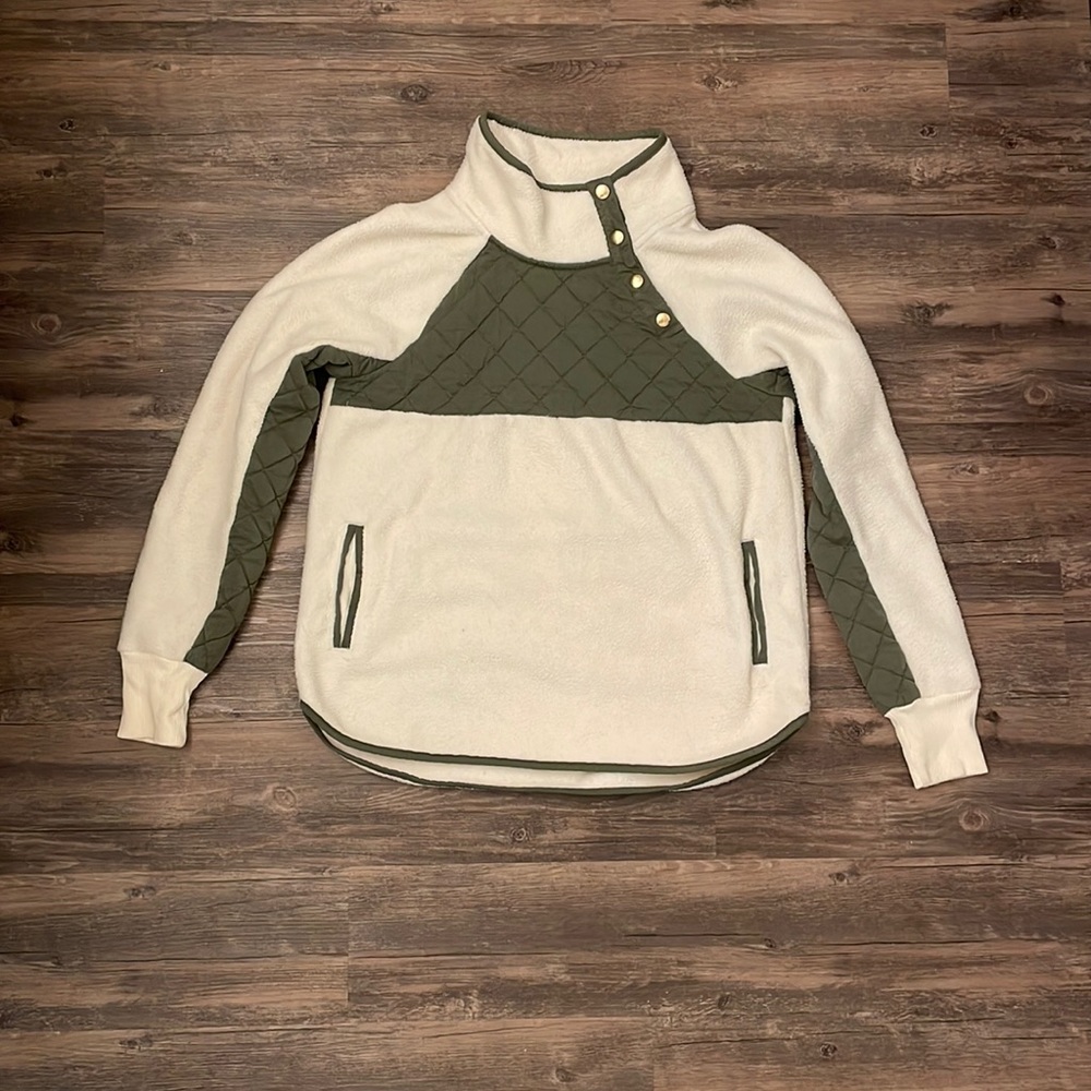 Abercrombie & Fitch Asymmetrical Fleece Snap Sweater